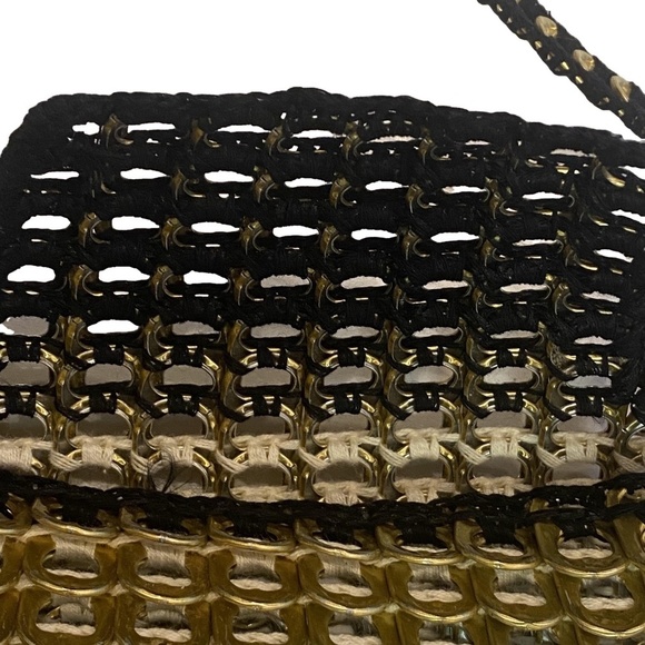 HANDMADE Gold Metal Upcycled Soda Tab Pop Top Crochet Retro 60s Inspired Purse - Picture 11 of 16